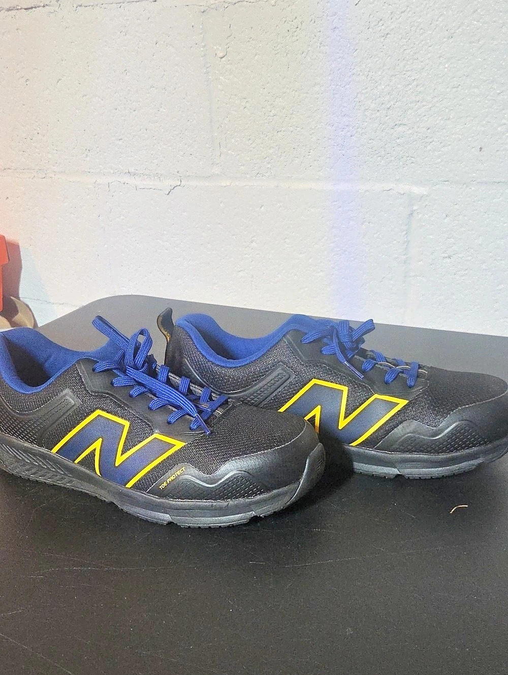 New Balance Evolve at CH Slip Resistant Slip Resistant Black & Blue US 11.5